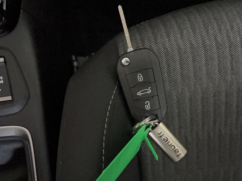 Acheter Opel Corsa Corsa 1.2 Turbo 100 ch BVA8 Elegance Business 5p occasion dans les concessions du Groupe Faurie