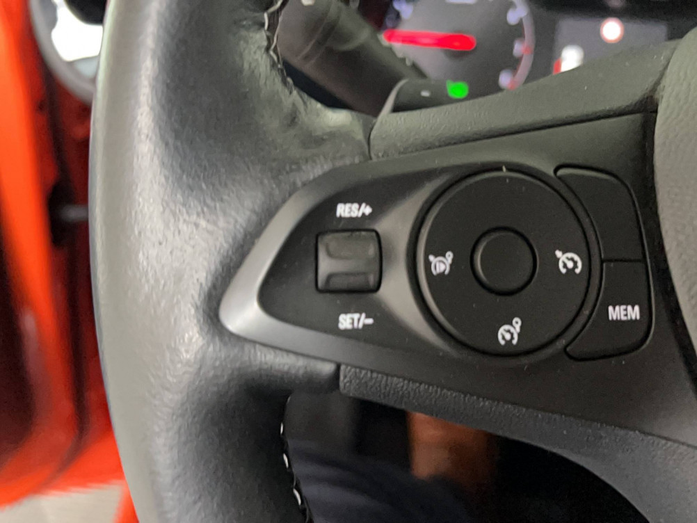 Acheter Opel Corsa Corsa 1.2 Turbo 100 ch BVA8 Elegance Business 5p occasion dans les concessions du Groupe Faurie