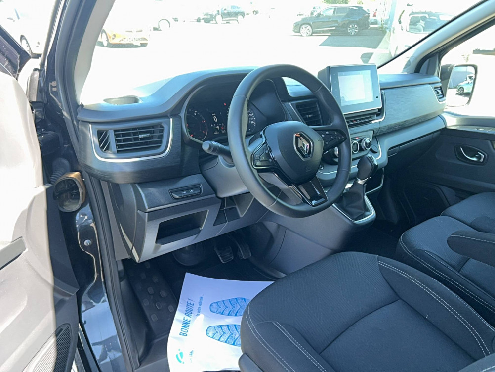 Acheter Renault Trafic 3 TRAFIC CA L2H1 3000 KG BLUE DCI 170 EDC GRAND CONFORT 4p occasion dans les concessions du Groupe Faurie