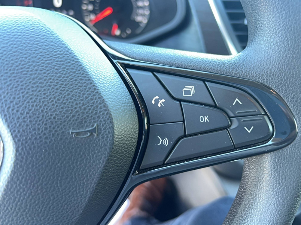 Acheter Renault Trafic 3 TRAFIC CA L2H1 3000 KG BLUE DCI 170 EDC GRAND CONFORT 4p occasion dans les concessions du Groupe Faurie