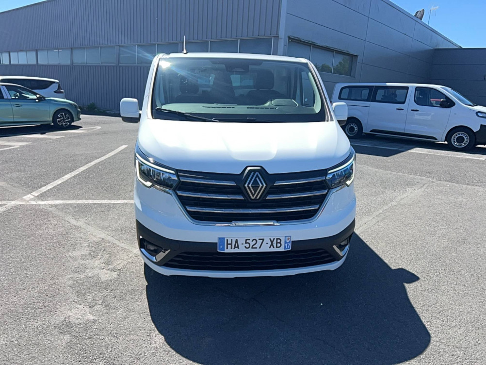 Acheter Renault Trafic 3 TRAFIC FGN L1H1 2T8 BLUE DCI 170 EDC GSR2 EXTRA 4p occasion dans les concessions du Groupe Faurie