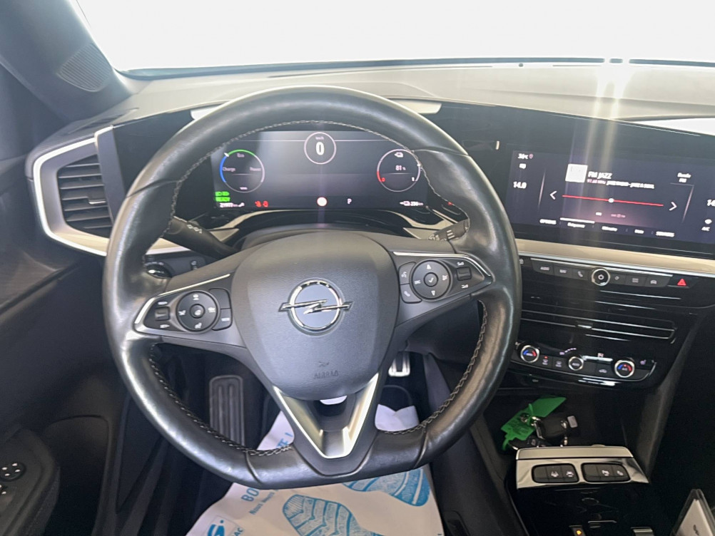 Acheter Opel Mokka Mokka Electrique 136 ch & Batterie 50 kWh Ultimate 5p occasion dans les concessions du Groupe Faurie