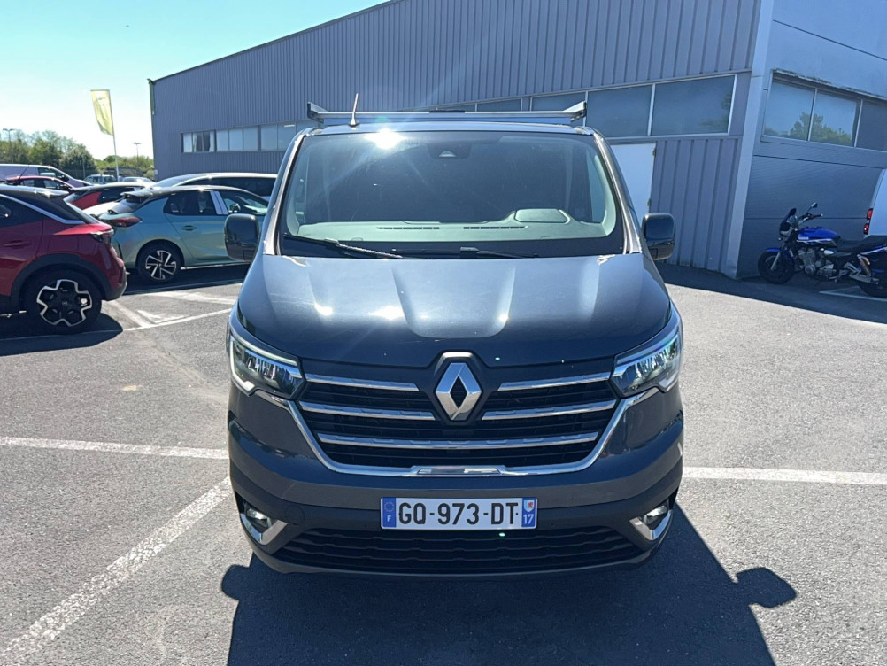 Acheter Renault Trafic 3 TRAFIC CA L2H1 3000 KG BLUE DCI 170 EDC GRAND CONFORT 4p occasion dans les concessions du Groupe Faurie