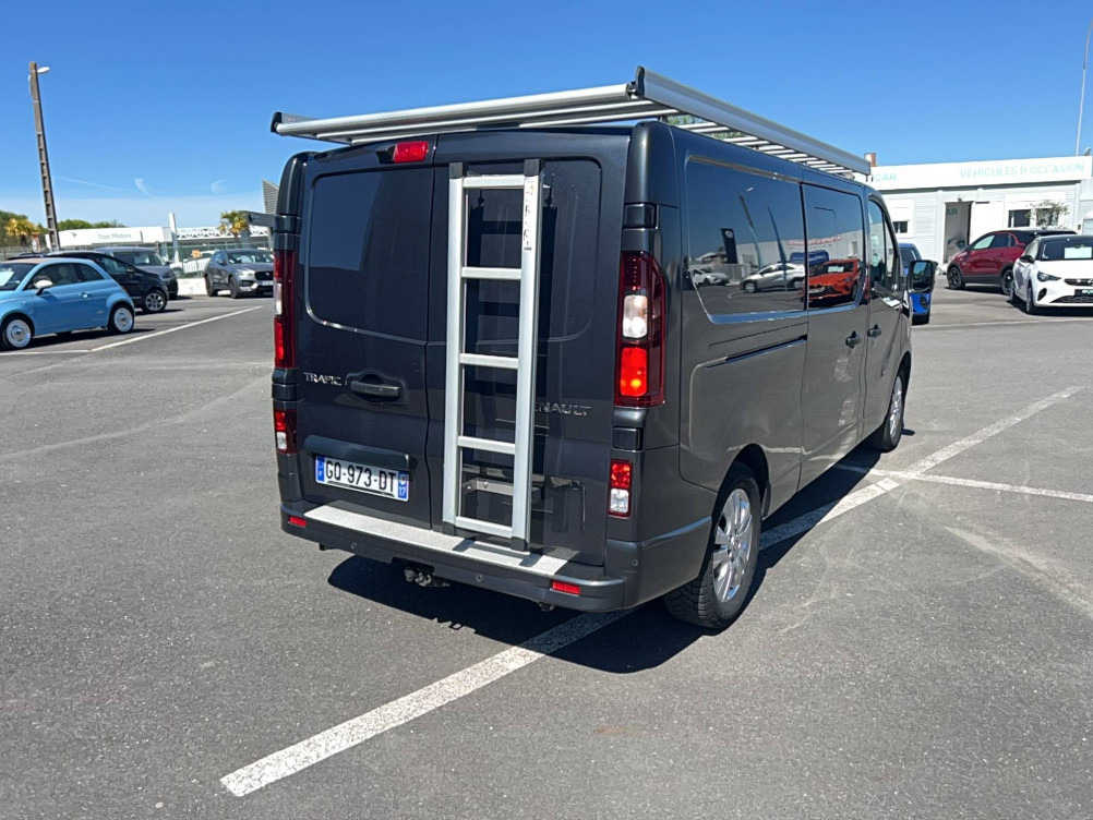 Acheter Renault Trafic 3 TRAFIC CA L2H1 3000 KG BLUE DCI 170 EDC GRAND CONFORT 4p occasion dans les concessions du Groupe Faurie