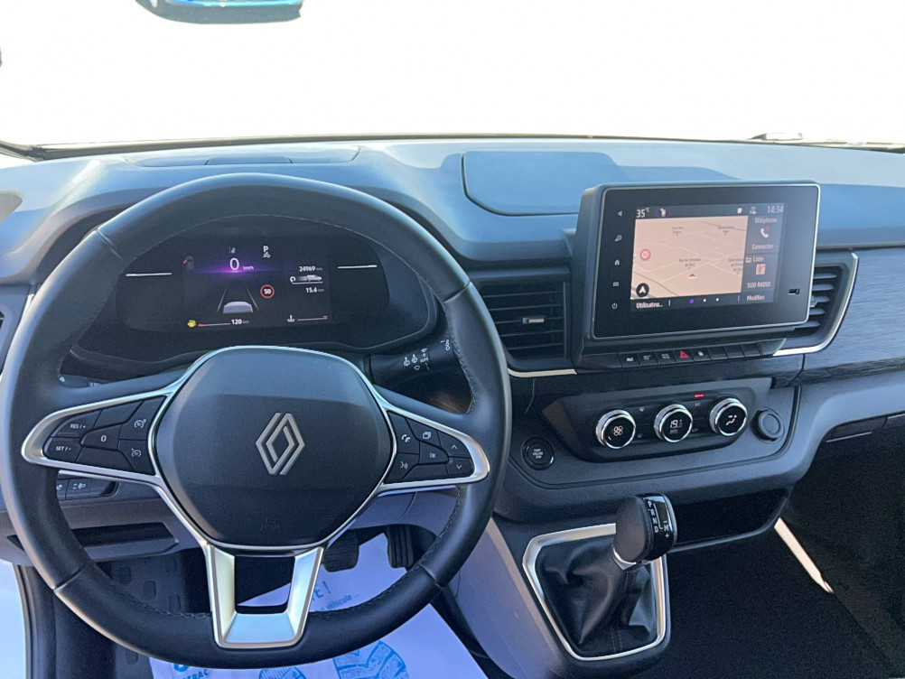 Acheter Renault Trafic 3 TRAFIC FGN L1H1 2T8 BLUE DCI 170 EDC GSR2 EXTRA 4p occasion dans les concessions du Groupe Faurie