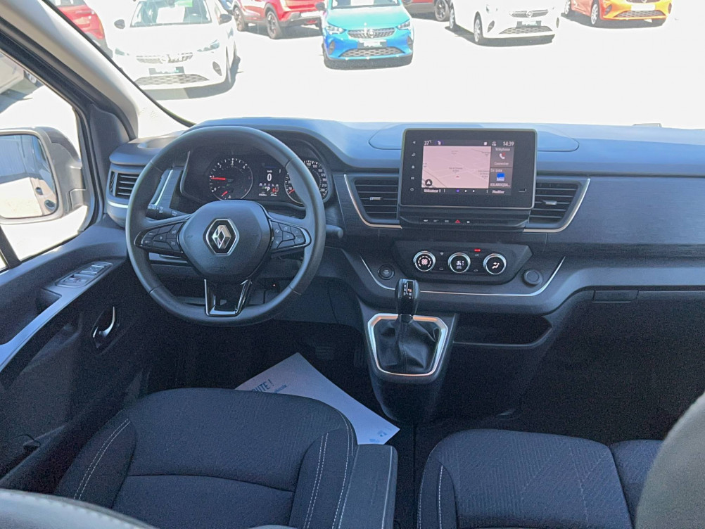 Acheter Renault Trafic 3 TRAFIC CA L2H1 3000 KG BLUE DCI 170 EDC GRAND CONFORT 4p occasion dans les concessions du Groupe Faurie