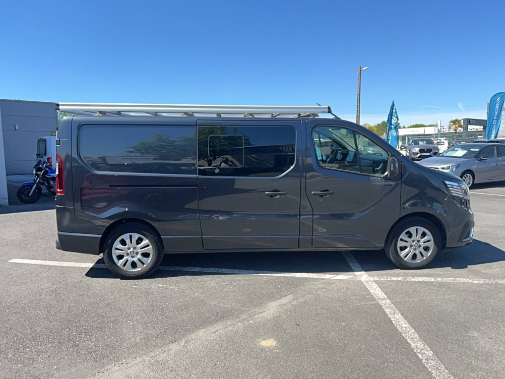 Acheter Renault Trafic 3 TRAFIC CA L2H1 3000 KG BLUE DCI 170 EDC GRAND CONFORT 4p occasion dans les concessions du Groupe Faurie