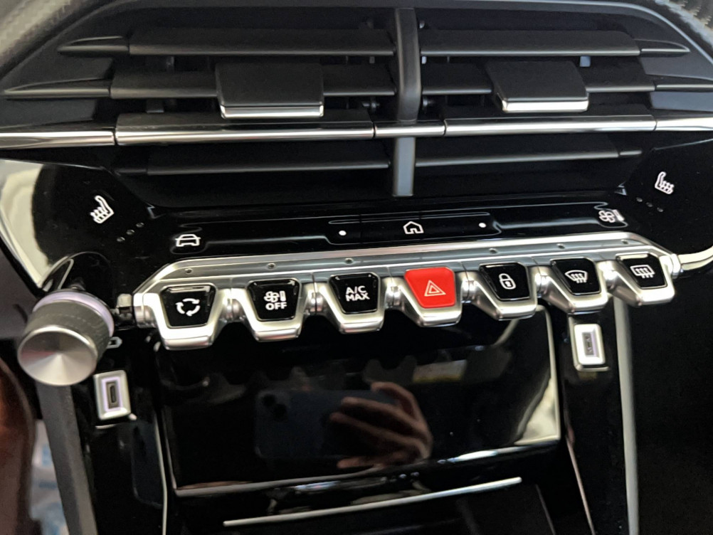 Acheter Peugeot 2008 2008 PureTech 130 S&S EAT8 Allure 5p occasion dans les concessions du Groupe Faurie