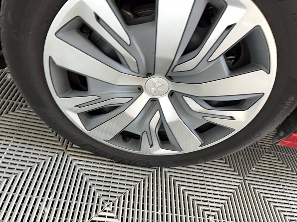 Acheter Peugeot 208 208 PureTech 100 S&S BVM6 Active 5p occasion dans les concessions du Groupe Faurie