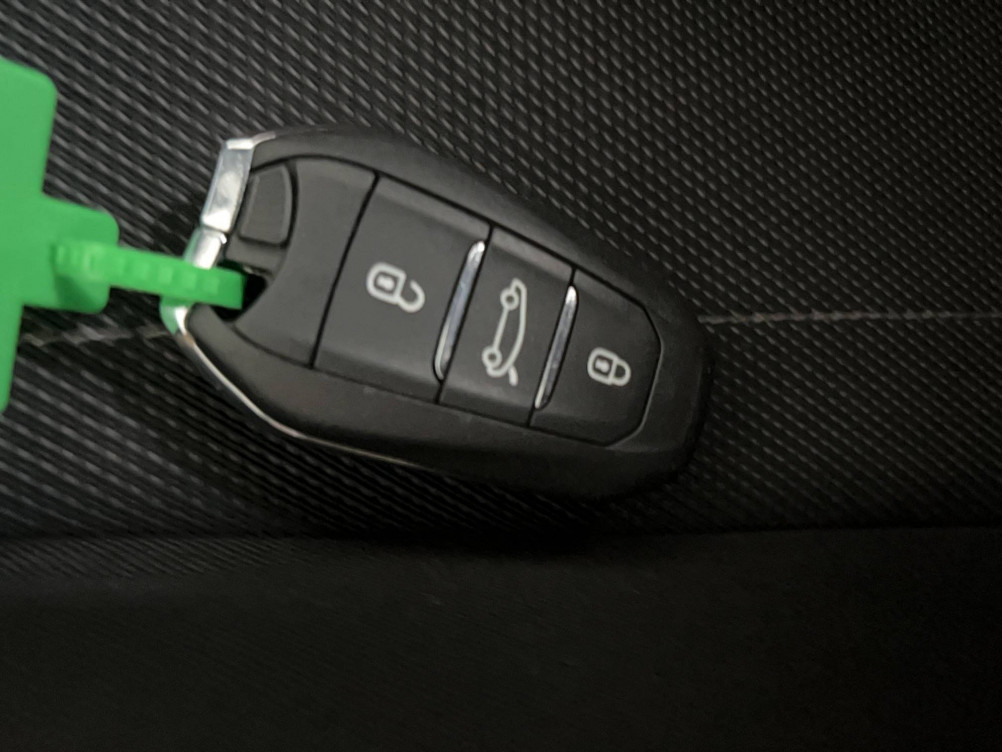 Acheter Opel Corsa E Corsa Electrique 136 ch & Batterie 50 kWh GS Line 5p occasion dans les concessions du Groupe Faurie