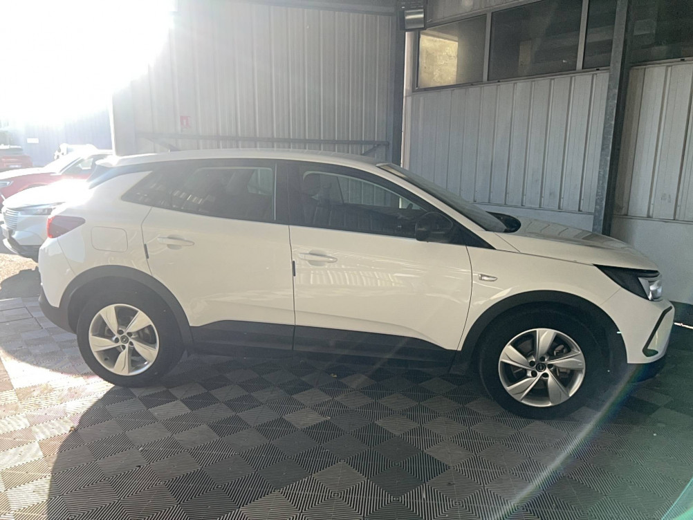 Acheter Opel Grandland Grandland Hybrid 225 ch BVA8 Elegance Business 5p occasion dans les concessions du Groupe Faurie