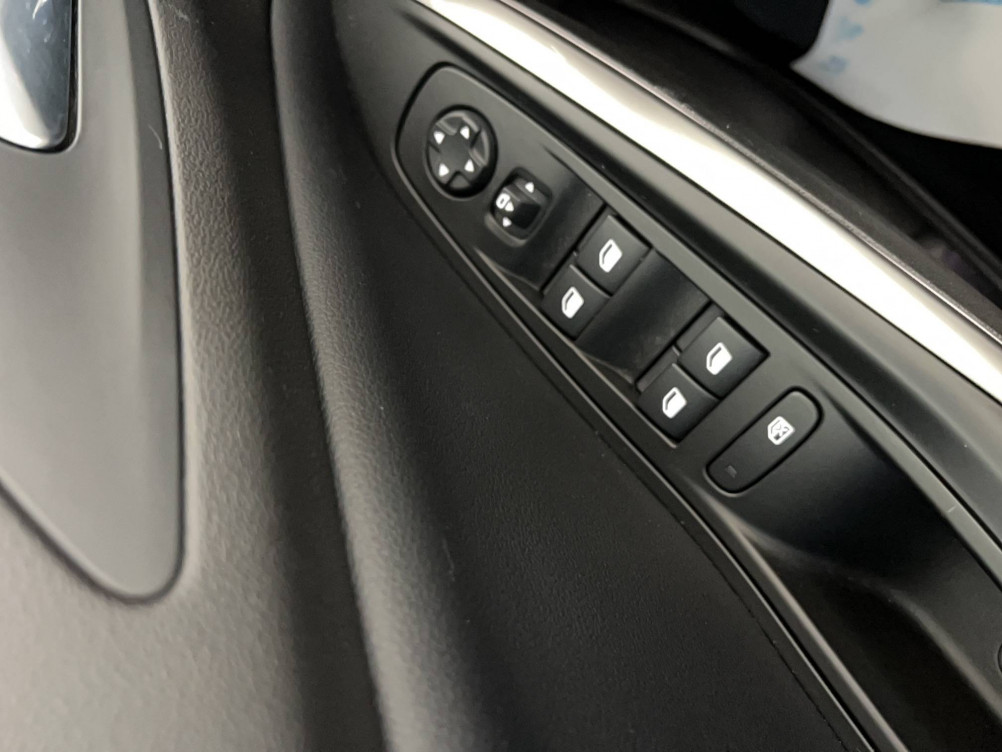 Acheter Opel Grandland Grandland Hybrid 225 ch BVA8 Elegance Business 5p occasion dans les concessions du Groupe Faurie