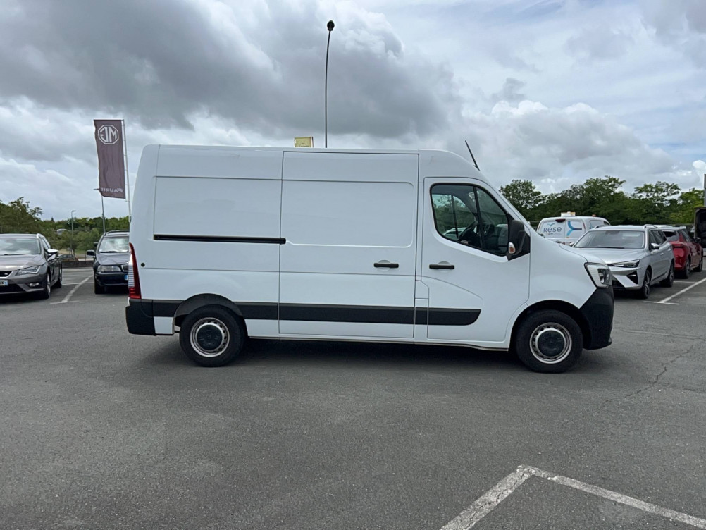 Acheter Renault Master 3 MASTER FGN TRAC F3500 L2H2 BLUE DCI 135 CONFORT 4p occasion dans les concessions du Groupe Faurie
