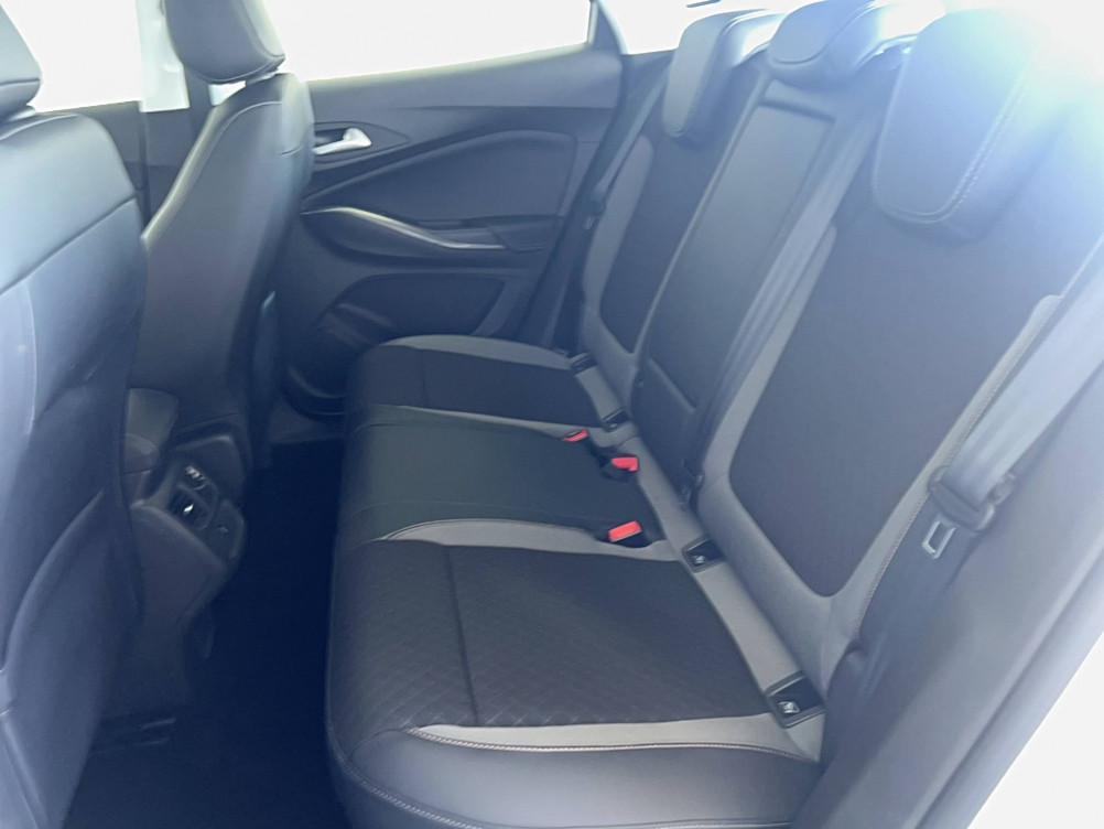 Acheter Opel Grandland X Grandland X 1.5 Diesel 130 ch BVA8 Elegance Business 5p occasion dans les concessions du Groupe Faurie