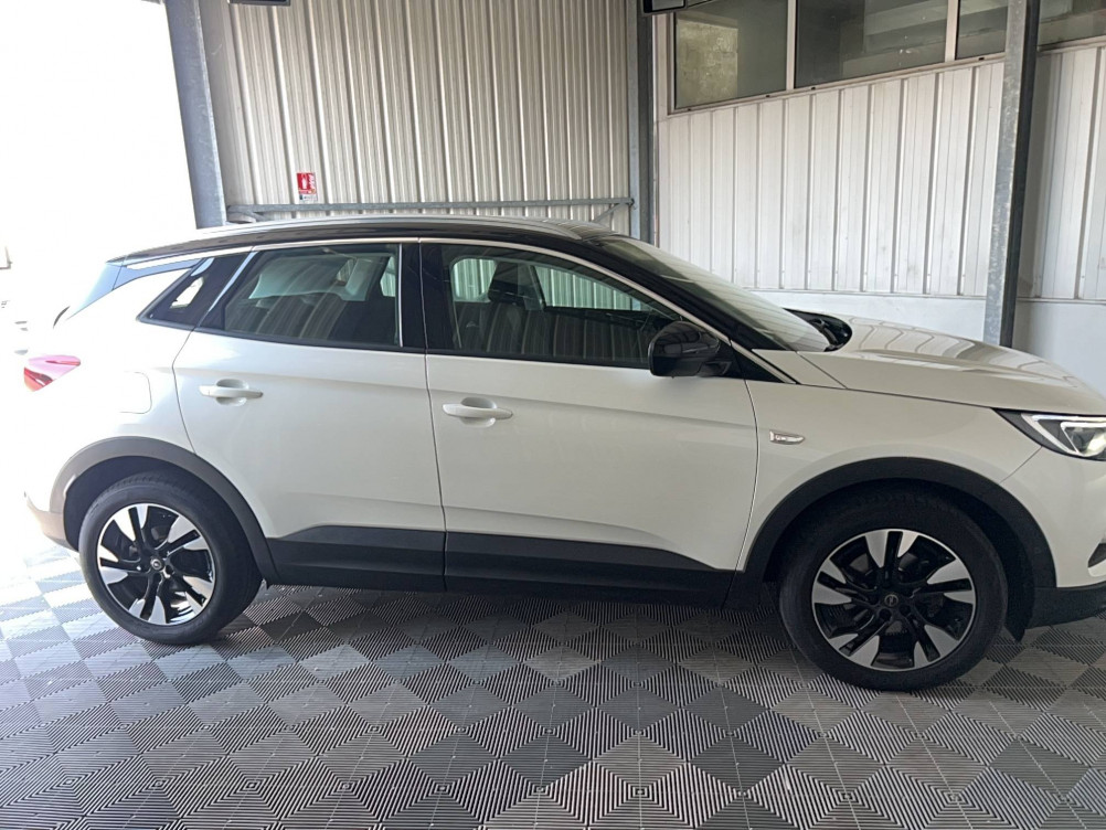 Acheter Opel Grandland X Grandland X 1.5 Diesel 130 ch BVA8 Elegance Business 5p occasion dans les concessions du Groupe Faurie