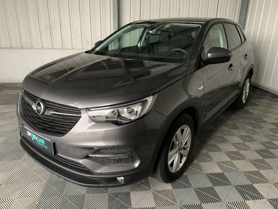 Acheter Opel Grandland X Grandland X 1.5 Diesel 130 ch Edition Business 5p occasion dans les concessions du Groupe Faurie