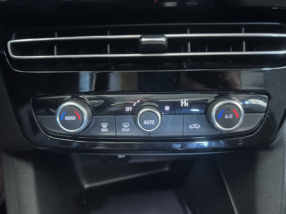 Acheter Opel Mokka Mokka Electrique 136 ch & Batterie 50 kWh Elegance Business 5p occasion dans les concessions du Groupe Faurie