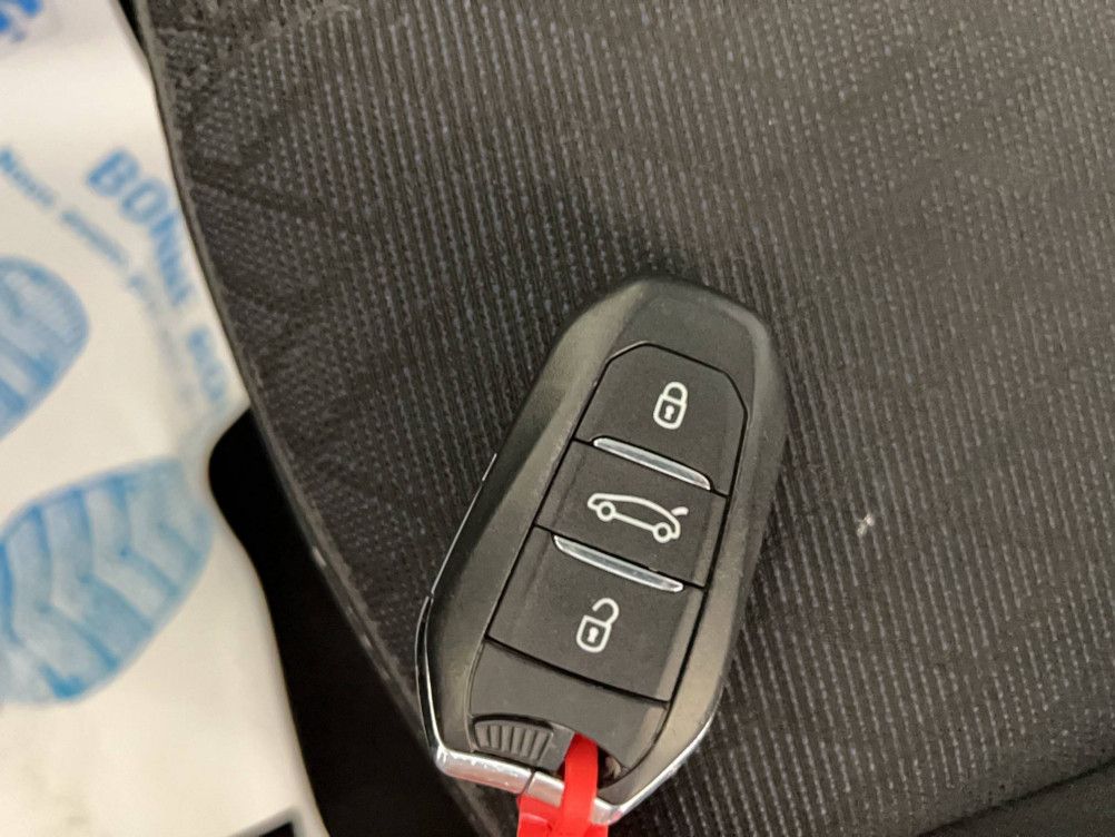 Acheter Opel Corsa E Corsa Electrique 136 ch & Batterie 50 kw/h Elegance 5p occasion dans les concessions du Groupe Faurie