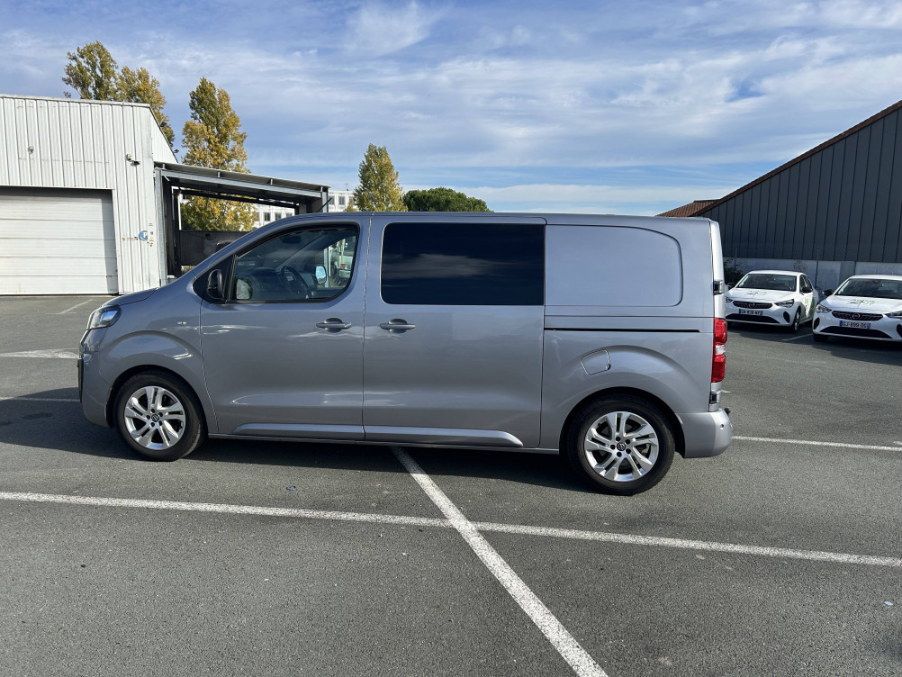 Acheter Opel Vivaro Fourgon VIVARO CA FIXE L2 2.0 DIESEL 180 CH BVA8 PACK BUSINESS 4p occasion dans les concessions du Groupe Faurie