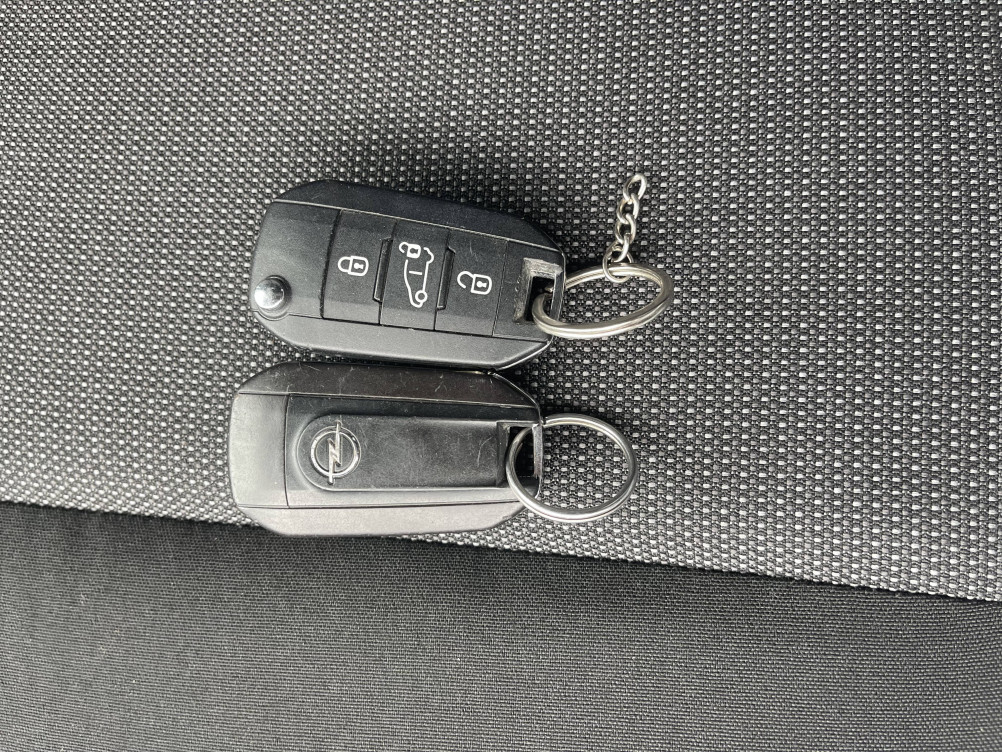 Acheter Opel Vivaro Fourgon VIVARO FGN TAILLE XL BLUEHDI 145 S&S BVM6  4p occasion dans les concessions du Groupe Faurie