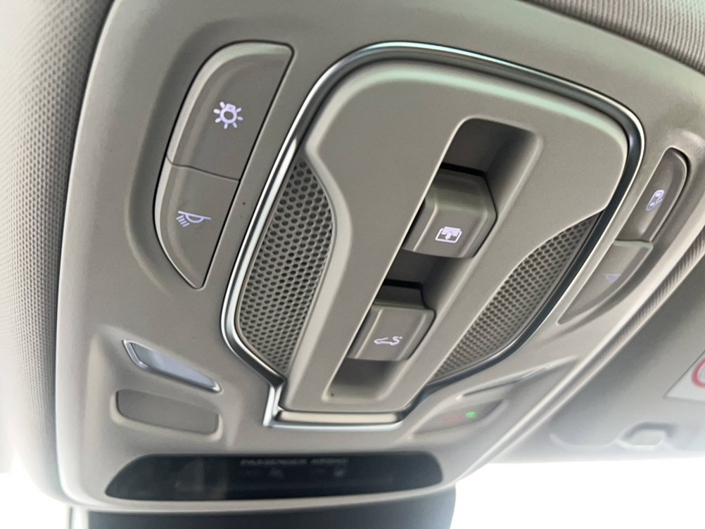 Acheter MG Motor EHS EHS 1.5T GDI PHEV Luxury 5p occasion dans les concessions du Groupe Faurie