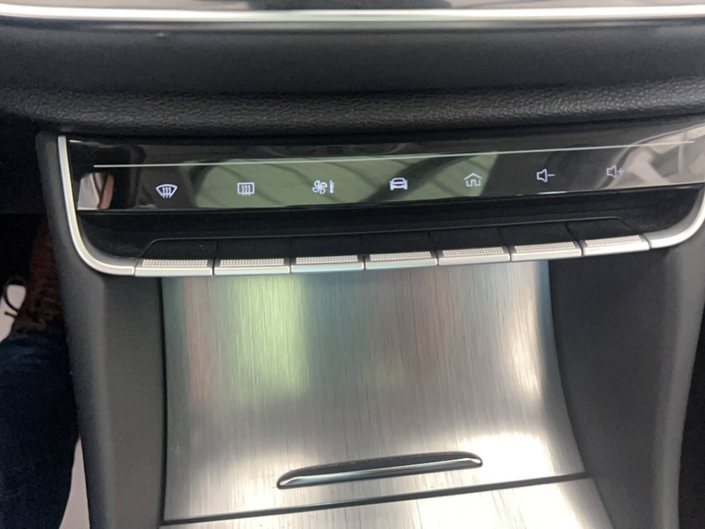 Acheter MG Motor EHS EHS 1.5T GDI PHEV Luxury 5p occasion dans les concessions du Groupe Faurie