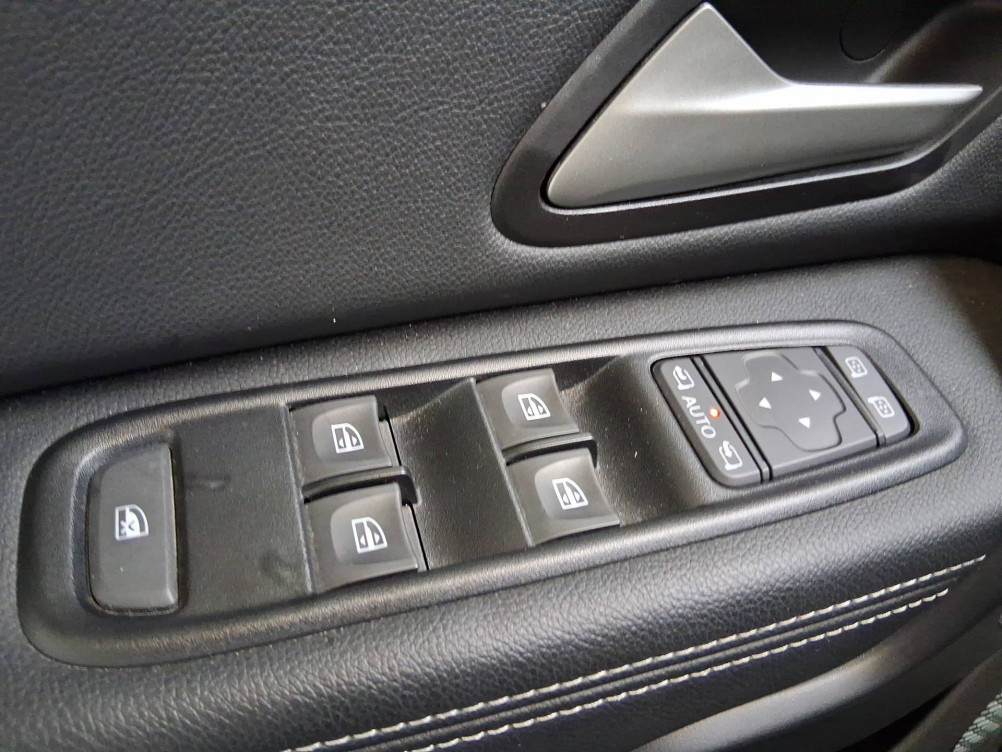 Acheter Dacia Duster Duster ECO-G 100 4x2 Journey 5p occasion dans les concessions du Groupe Faurie