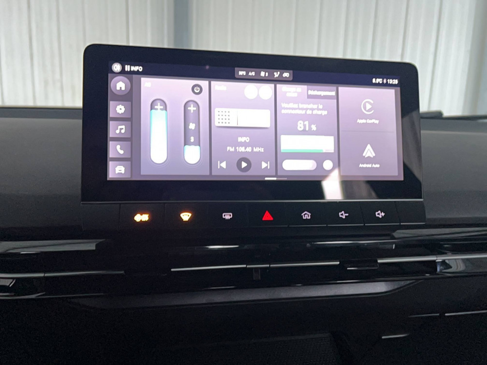 Acheter MG Motor MG 4 MG4 Electric 51kWh - 125 kW 2WD Standard 5p occasion dans les concessions du Groupe Faurie