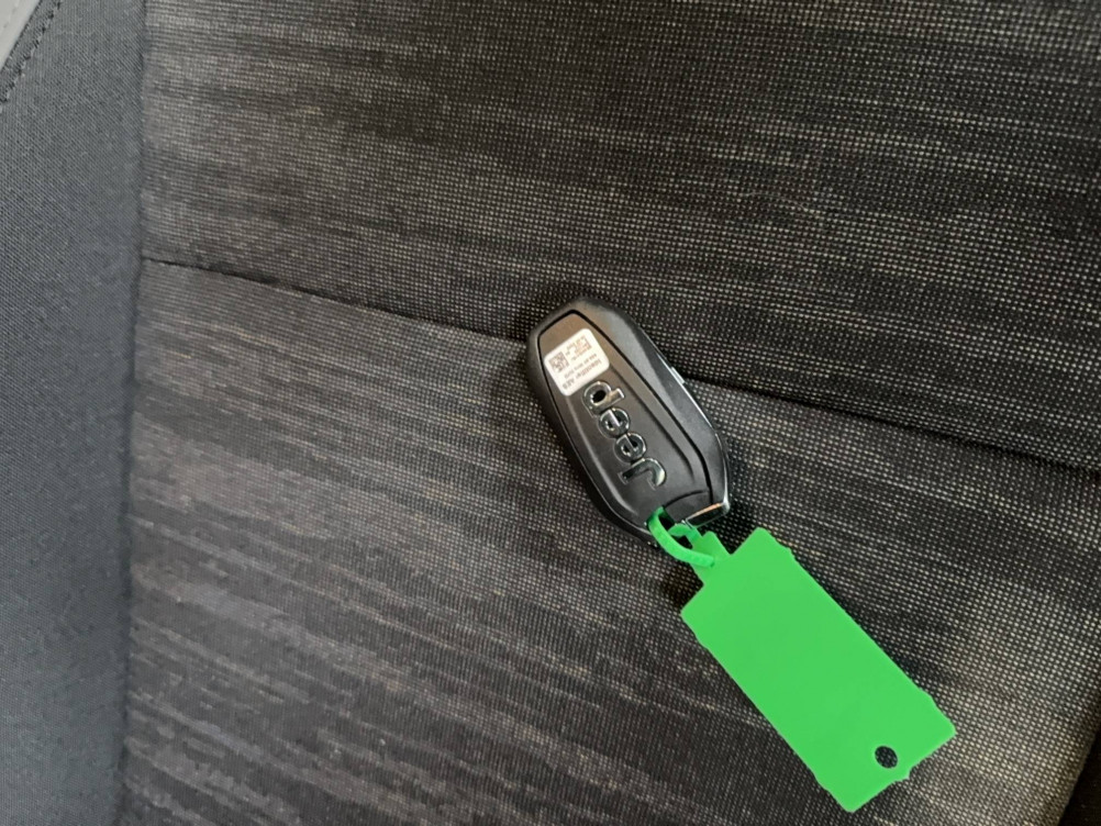 Acheter Jeep Avenger Avenger 1.2 Turbo T3 100 ch e-Hybrid BVR6 Longitude 5p occasion dans les concessions du Groupe Faurie