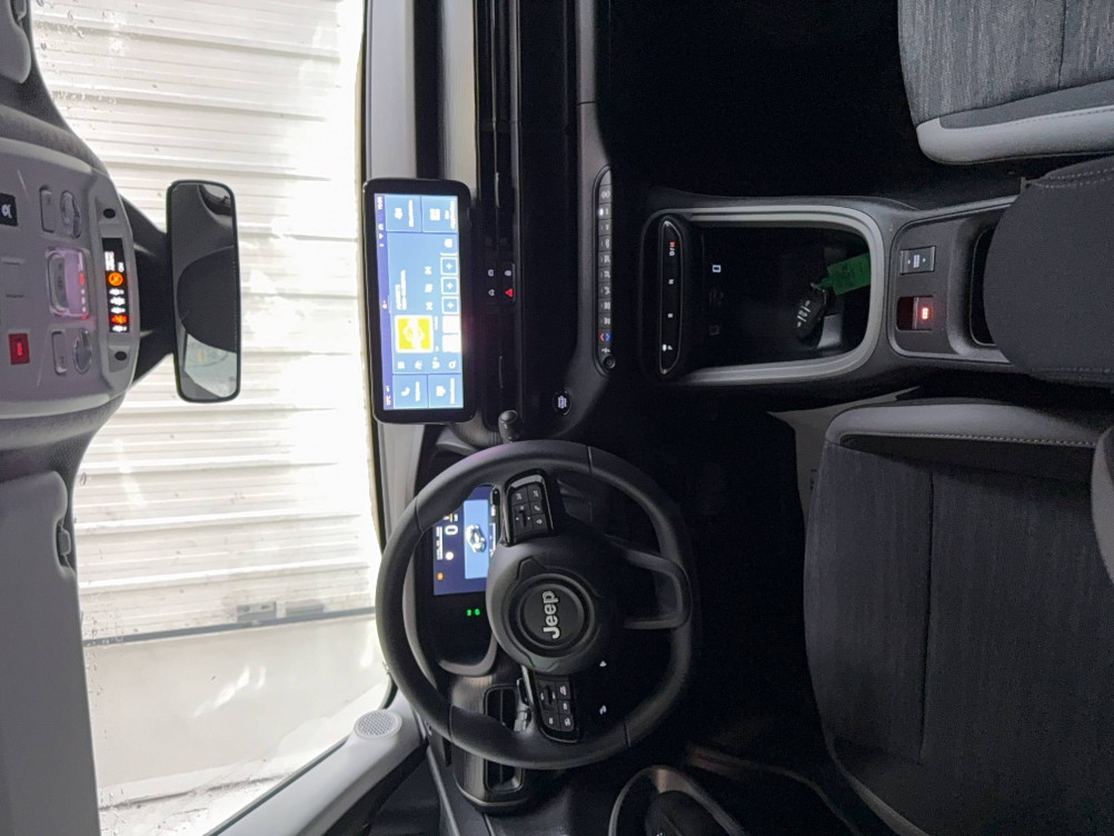 Acheter Jeep Avenger Avenger 1.2 Turbo T3 100 ch e-Hybrid BVR6 Longitude 5p occasion dans les concessions du Groupe Faurie