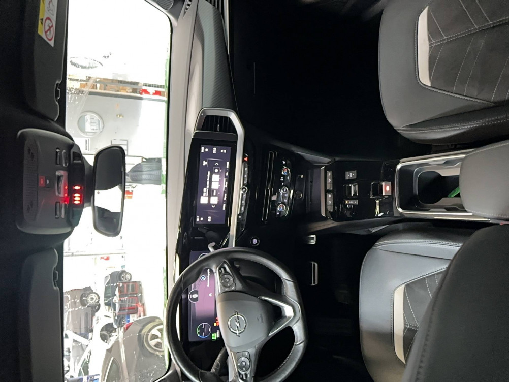 Acheter Opel Mokka Mokka Electrique 136 ch & Batterie 50 kWh Ultimate 5p occasion dans les concessions du Groupe Faurie