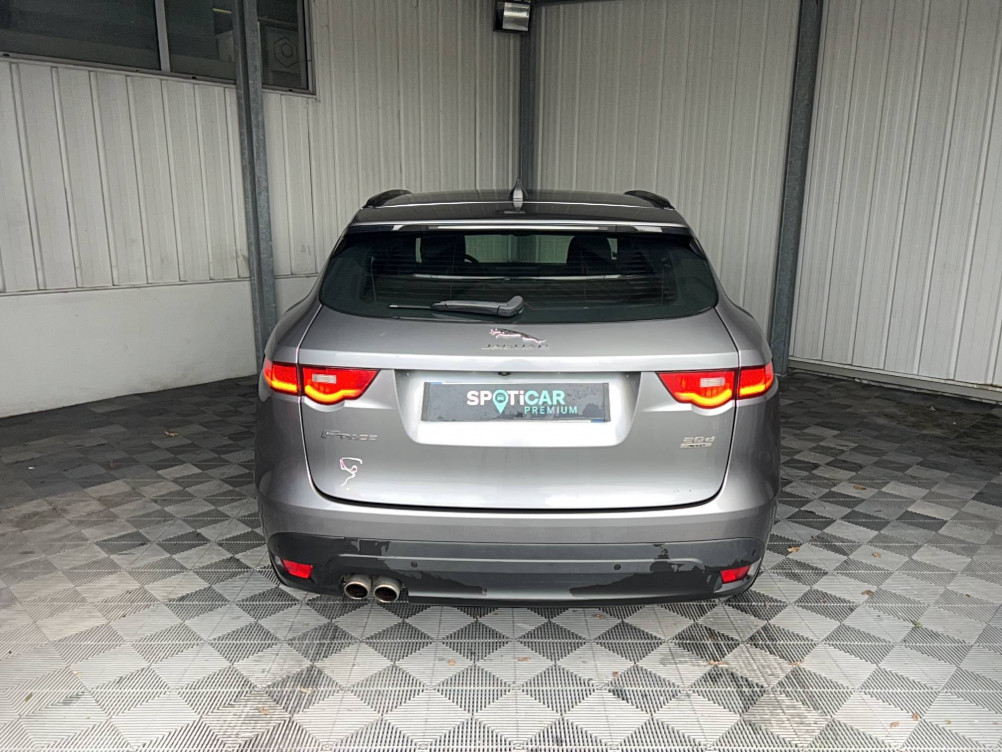 Acheter Jaguar F-Pace F-Pace 2.0 D - 180 ch  AWD BVA8 Chequered Flag 5p occasion dans les concessions du Groupe Faurie
