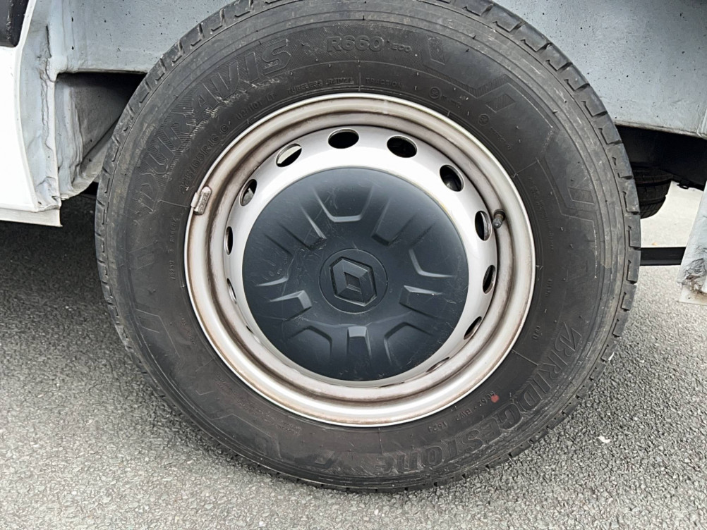 Acheter Renault Master 3 MASTER FGN TRAC F3500 L2H2 BLUE DCI 135 CONFORT 4p occasion dans les concessions du Groupe Faurie