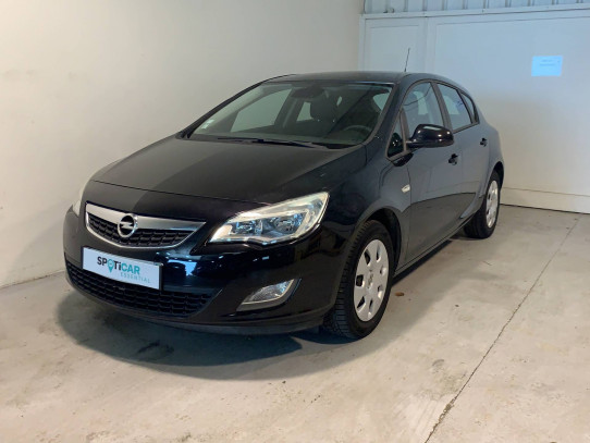 Acheter Opel Astra Astra 1.4 Twinport 100 ch Enjoy 5p occasion dans les concessions du Groupe Faurie