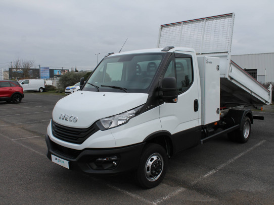 Acheter Iveco Daily DAILY CC 35 C 14 EMP 3750 QUAD-LEAF BVM6 2p occasion dans les concessions du Groupe Faurie
