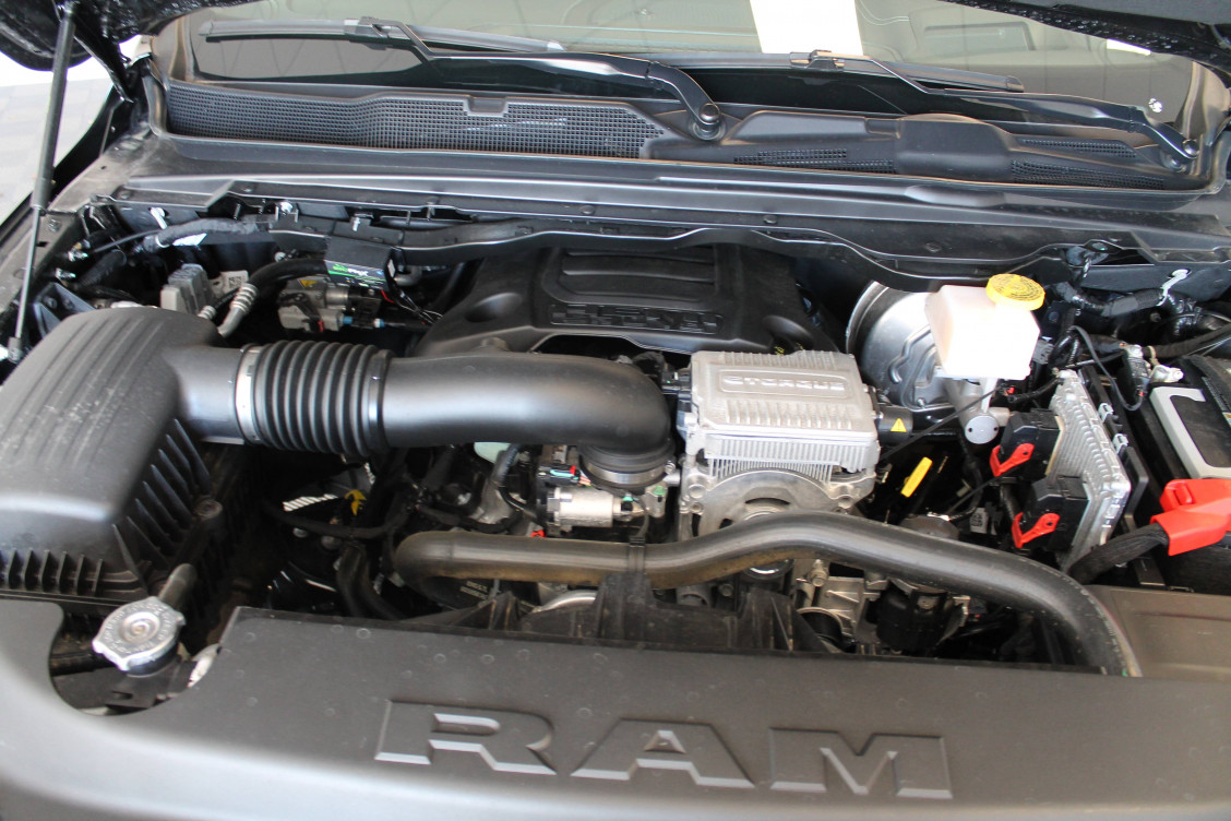 Acheter Dodge RAM Nitro Dodge Ram 1500 V8 5,7 L HEMI MDS VVT eTorque BVA8 Limited Crew Cab 4X4 4p occasion dans les concessions du Groupe Faurie