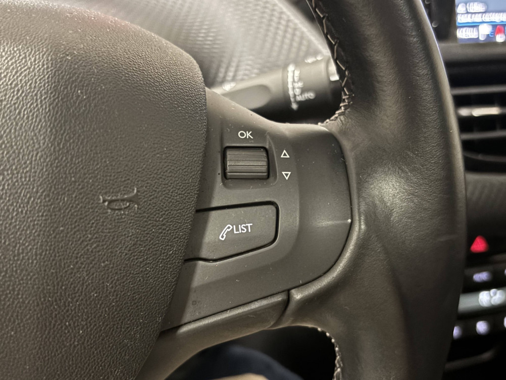 Acheter Peugeot 2008 2008 PureTech 110ch S&S EAT6 Allure Business 5p occasion dans les concessions du Groupe Faurie