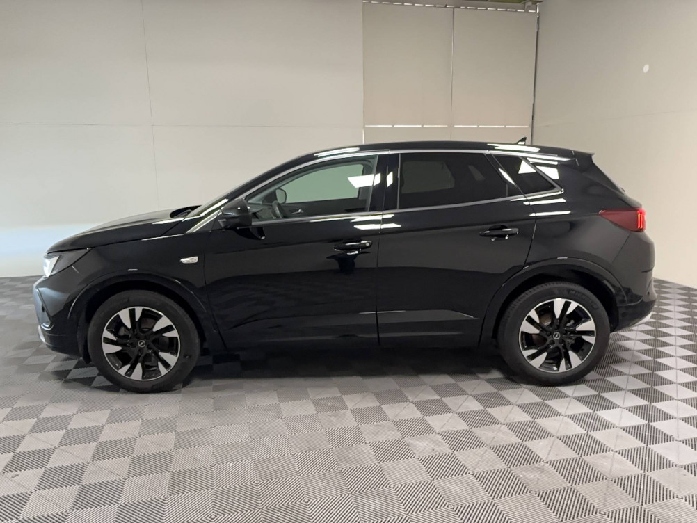 Acheter Opel Grandland Grandland 1.2 Turbo 130 ch Elegance Business 5p occasion dans les concessions du Groupe Faurie