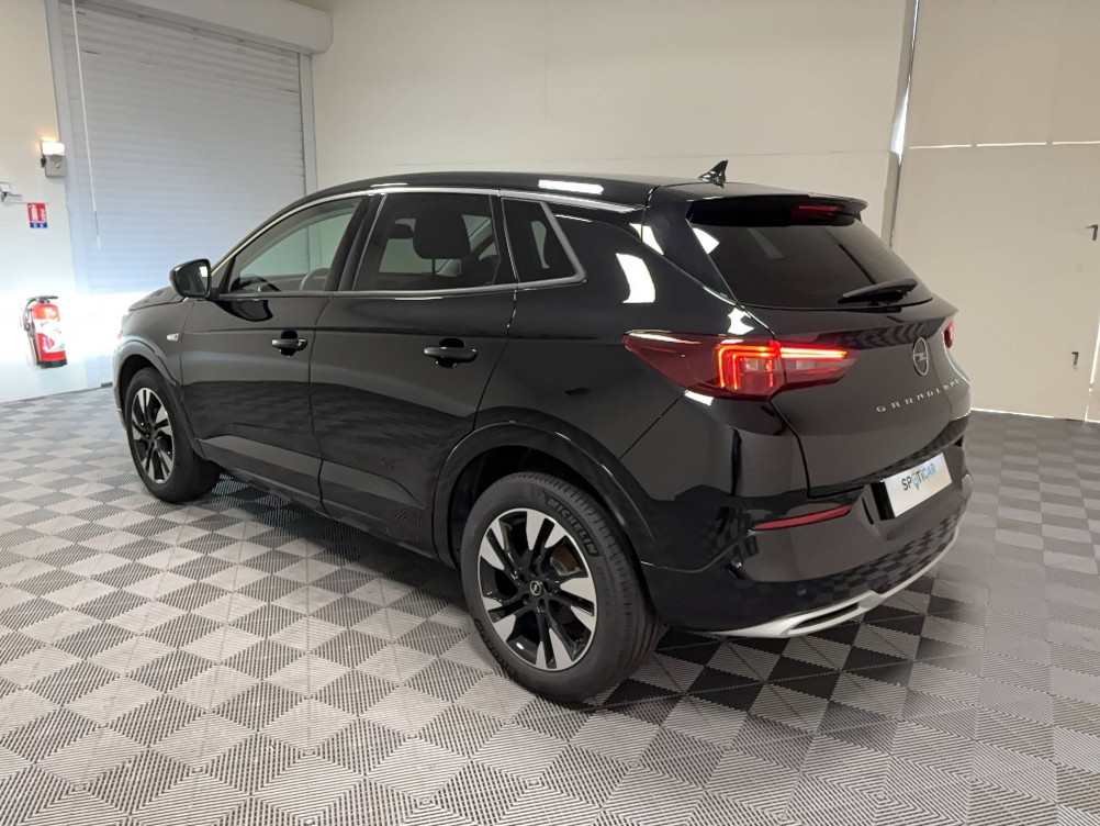 Acheter Opel Grandland Grandland 1.2 Turbo 130 ch Elegance Business 5p occasion dans les concessions du Groupe Faurie
