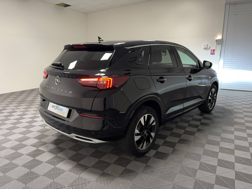 Acheter Opel Grandland Grandland 1.2 Turbo 130 ch Elegance Business 5p occasion dans les concessions du Groupe Faurie