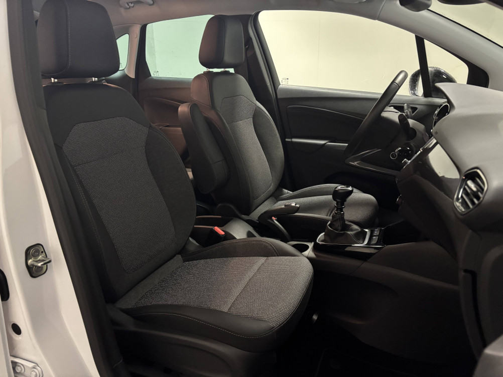 Acheter Opel Crossland Crossland 1.2 Turbo 110 ch BVM6 Elegance Business 5p occasion dans les concessions du Groupe Faurie