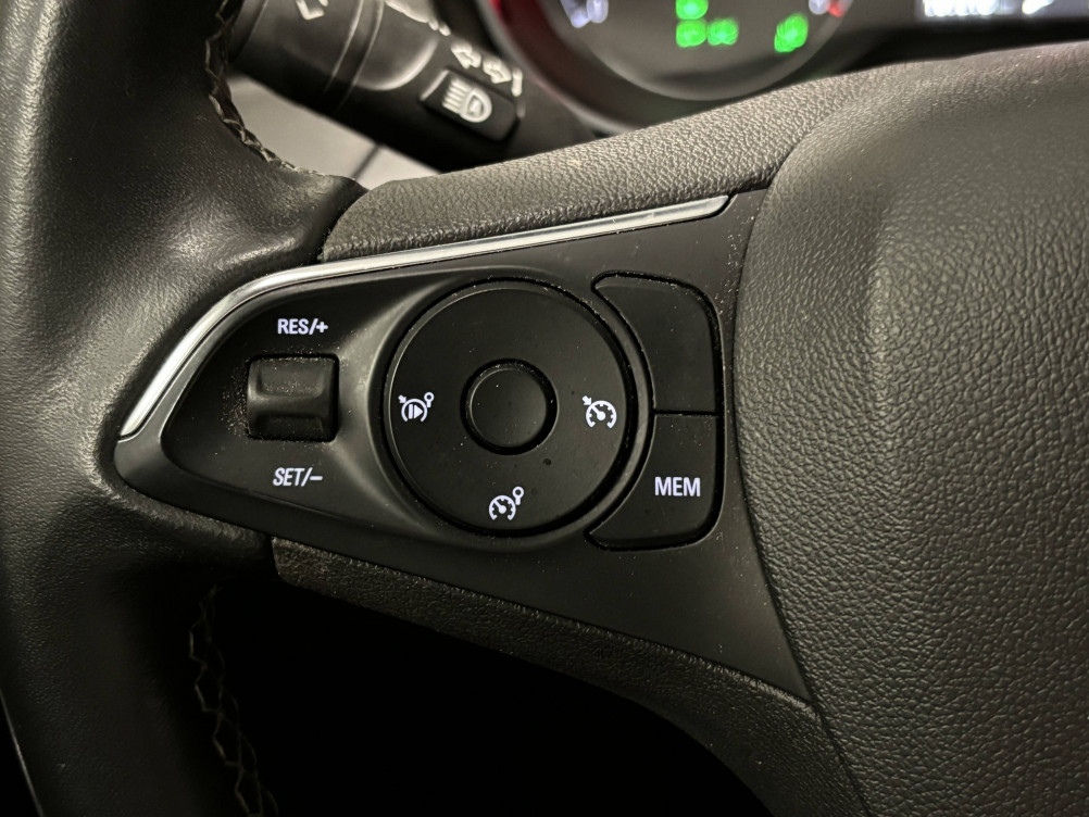 Acheter Opel Grandland X Grandland X 1.5 Diesel 130 ch Elite 5p occasion dans les concessions du Groupe Faurie
