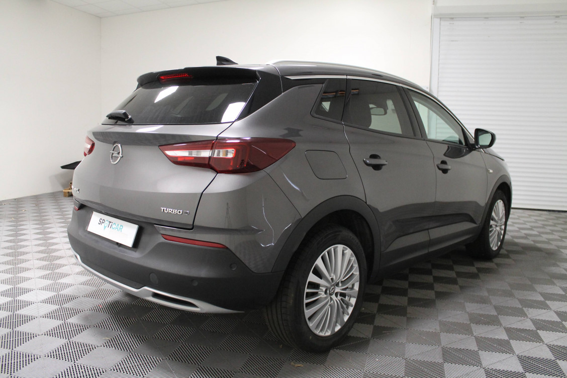 Acheter Opel Grandland X Grandland X 1.5 Diesel 130 ch Elite 5p occasion dans les concessions du Groupe Faurie