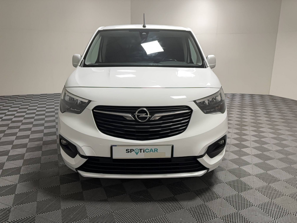 Acheter Opel Combo COMBO CARGO 1.5 130 CH S/S L1H1 AUGMENTE BVA8 PACK CLIM 4p occasion dans les concessions du Groupe Faurie