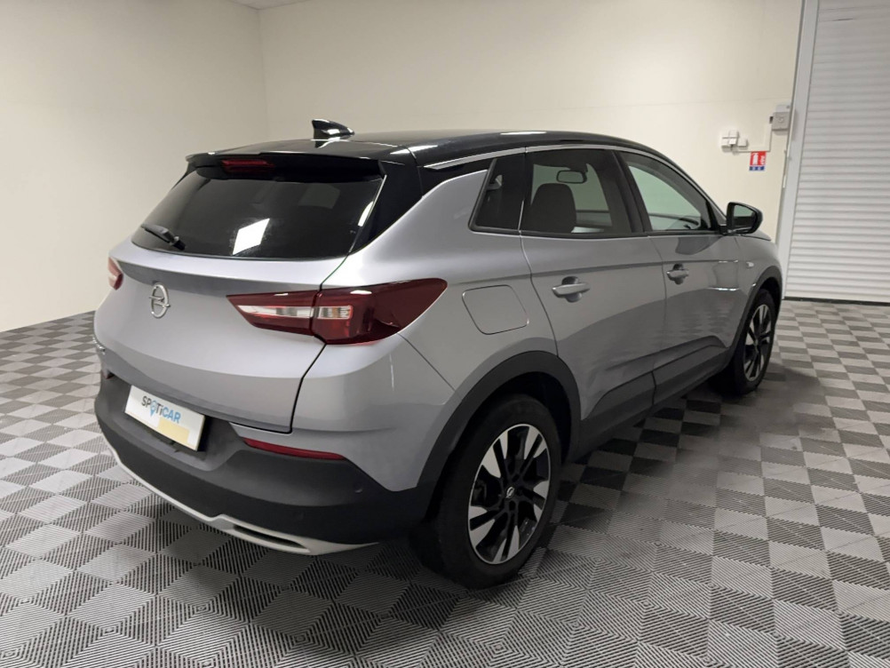 Acheter Opel Grandland X Grandland X 1.5 Diesel 130 ch BVA8 Ultimate 5p occasion dans les concessions du Groupe Faurie