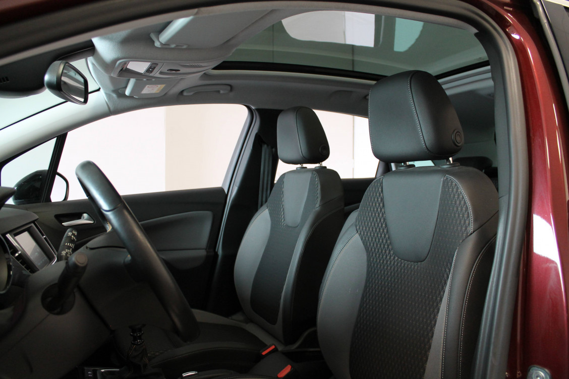 Acheter Opel Crossland X Crossland X 1.2 Turbo 130 ch Innovation 5p occasion dans les concessions du Groupe Faurie
