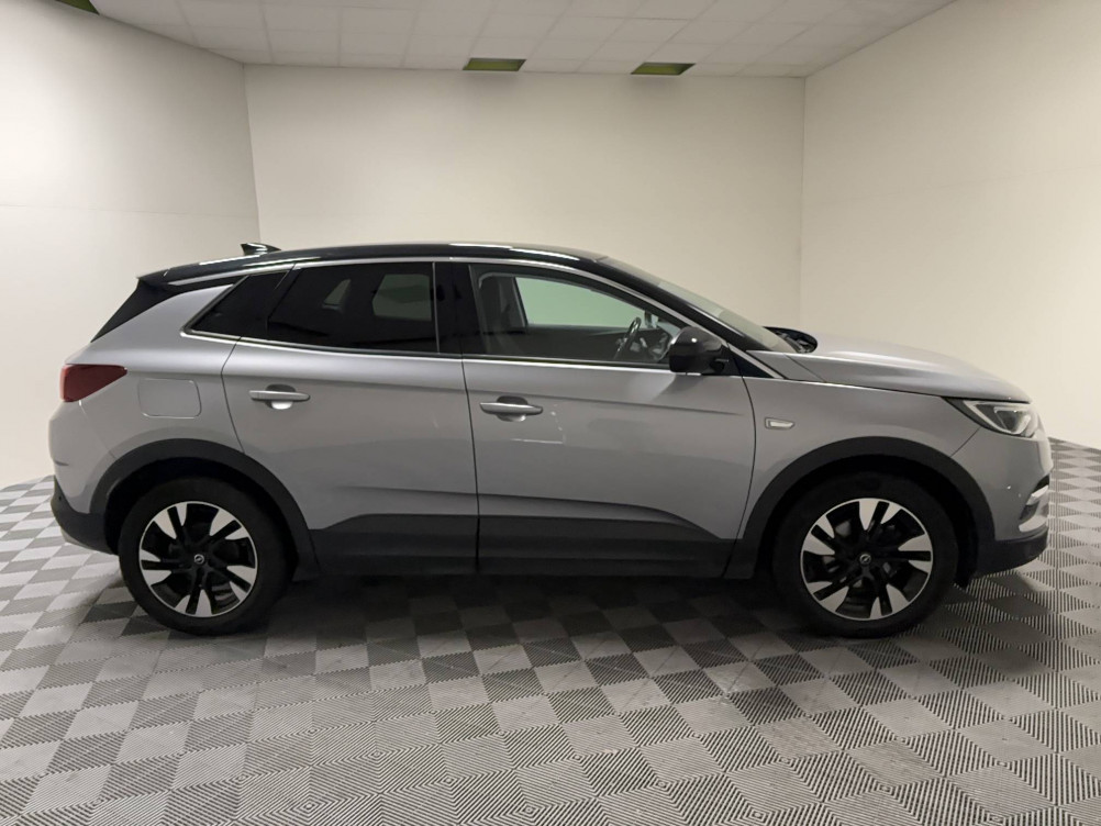 Acheter Opel Grandland X Grandland X 1.5 Diesel 130 ch BVA8 Ultimate 5p occasion dans les concessions du Groupe Faurie