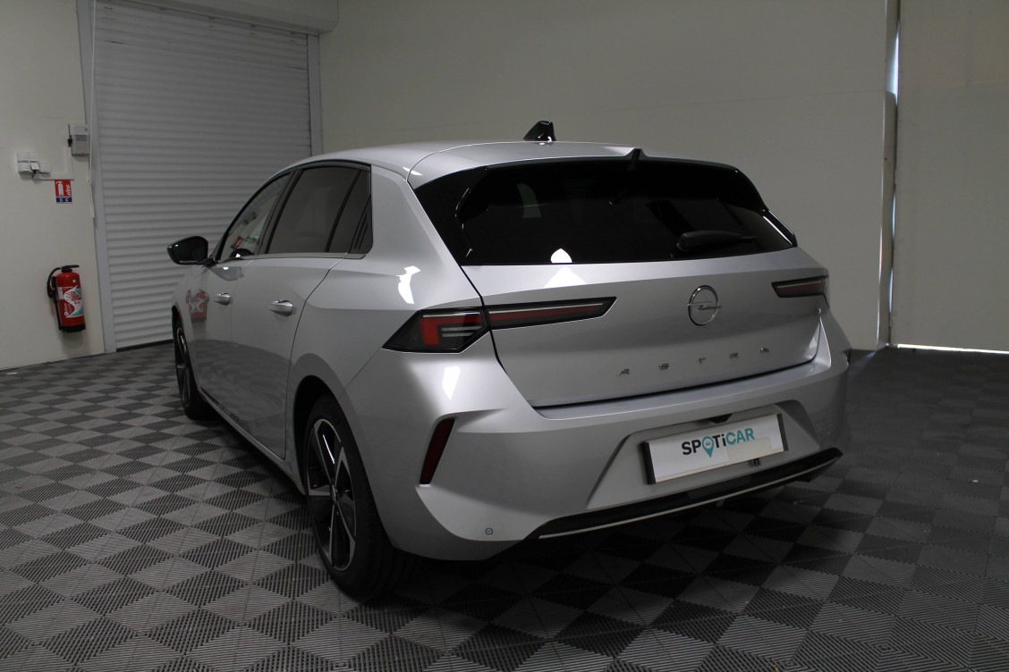 Acheter Opel Astra Astra 1.2 Turbo 130 ch BVA8 Elegance 5p occasion dans les concessions du Groupe Faurie