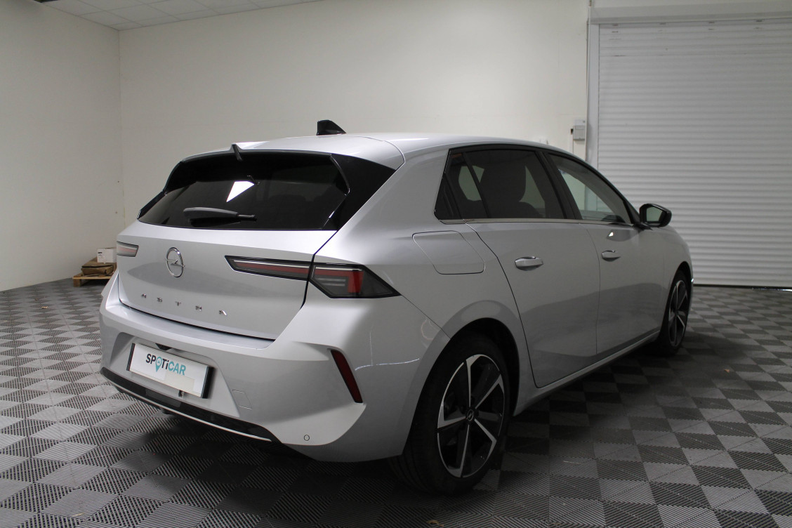Acheter Opel Astra Astra 1.2 Turbo 130 ch BVA8 Elegance 5p occasion dans les concessions du Groupe Faurie