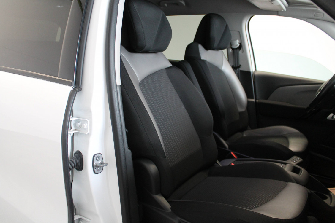 Acheter Citroën C4 Picasso Grand C4 Picasso BlueHDi 150 S&S Business + EAT6 5p occasion dans les concessions du Groupe Faurie
